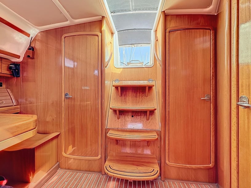 Salamina Velero Cabina 3  8  literas 8  invitados 12 m Número de anuncio: #28437 4