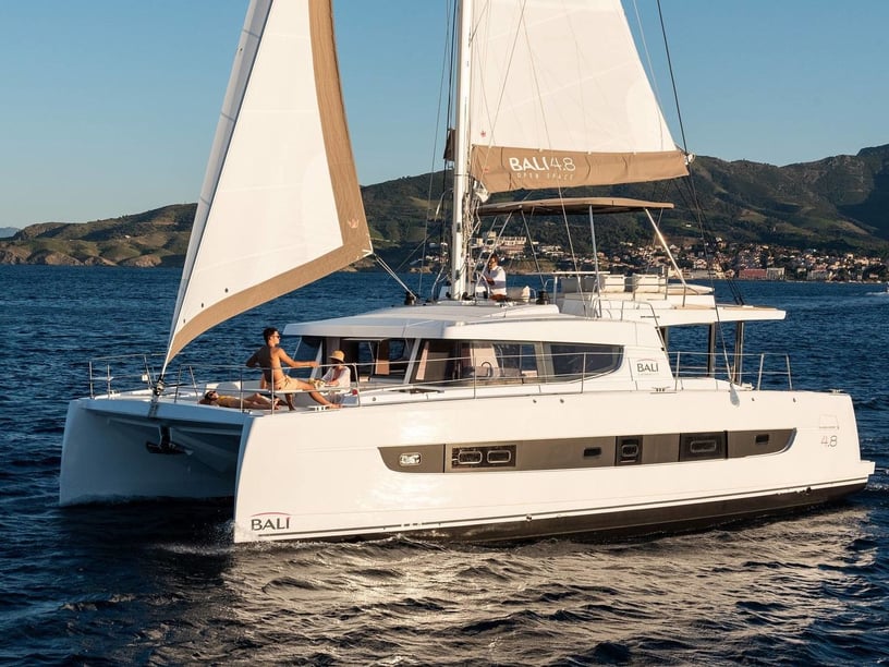 Nea Peramos - Attica Catamaran 5 cabin 12 berths 12 guests 14.86 m Listing Number: #28445