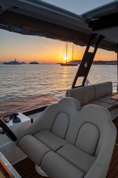 Syvota Catamaran 4 cabin 7 berths 7 guests 14 m Listing Number: #28477 3