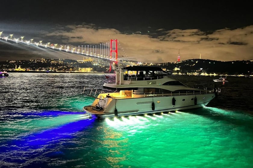 Arnavutköy Motoryat  Konaklama 6 kişi Seyir 36 kişi 26 m İlan No: #28481 4