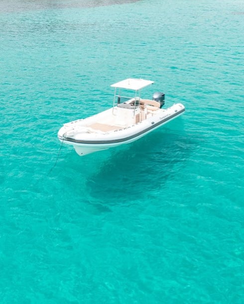 Poltu Quatu Bateau à moteur    9 m Numéro de l'annonce: #28487 3