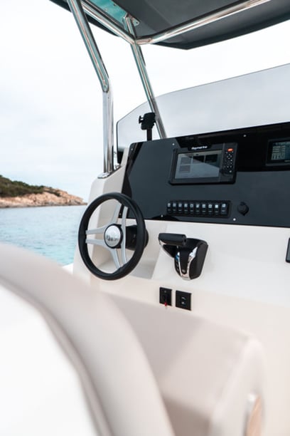 Poltu Quatu Bateau à moteur    9 m Numéro de l'annonce: #28489 4