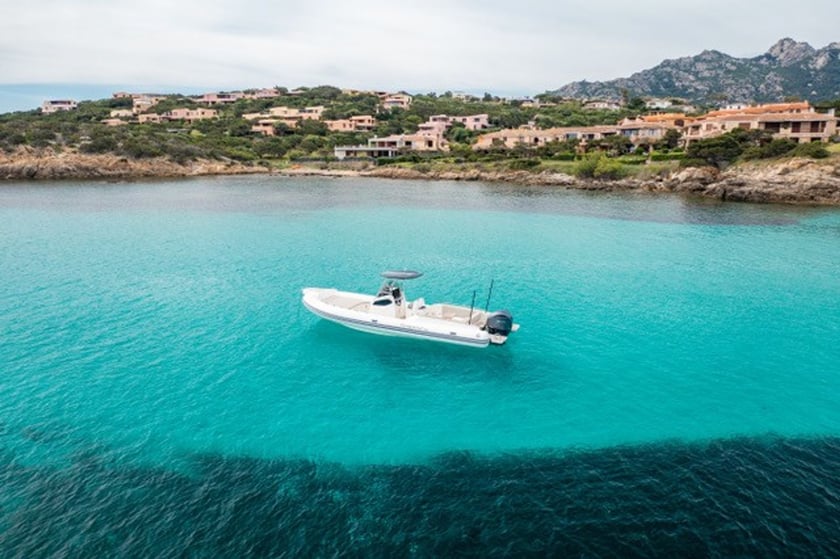 Poltu Quatu Bateau à moteur    9 m Numéro de l'annonce: #28491 5