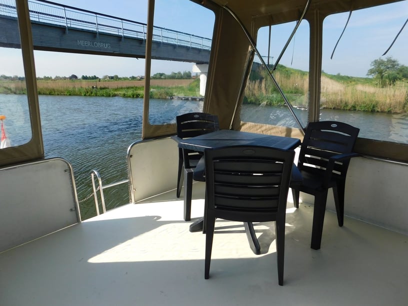 IJsselstein Motorboat 2 cabin 6 berths 6 guests 10.5 m Listing Number: #28492 4
