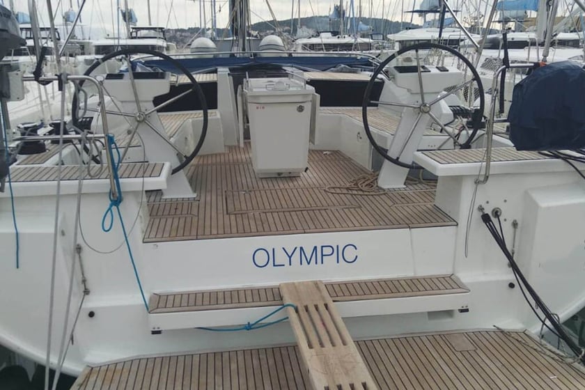 Piraeus Sailboat 5 cabin 12 berths 12 guests 14.6 m Listing Number: #28494 3