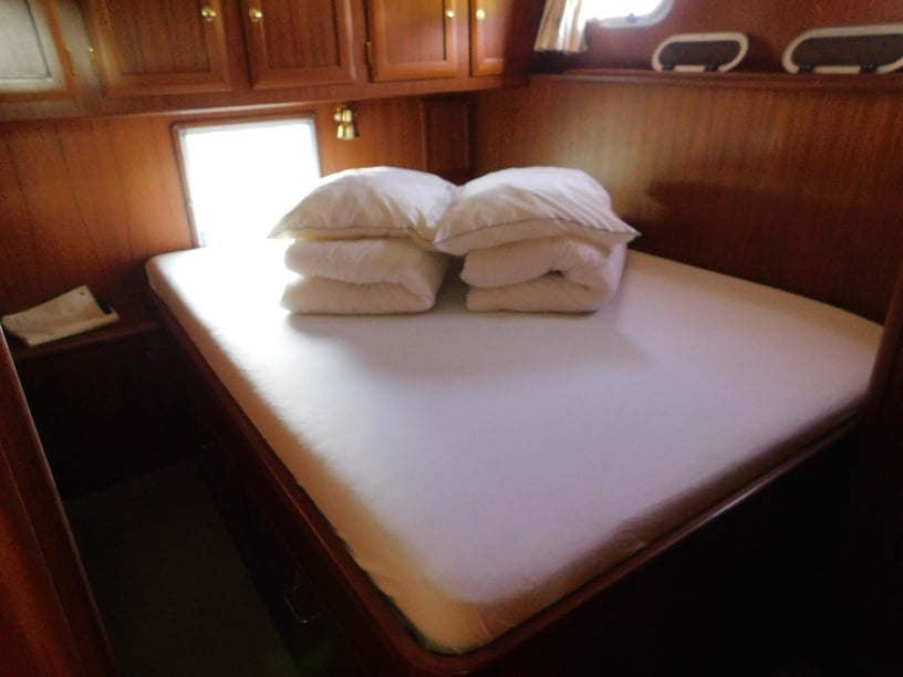 IJsselstein Motorboat 3 cabin 6 berths 6 guests 11.5 m Listing Number: #28498 3