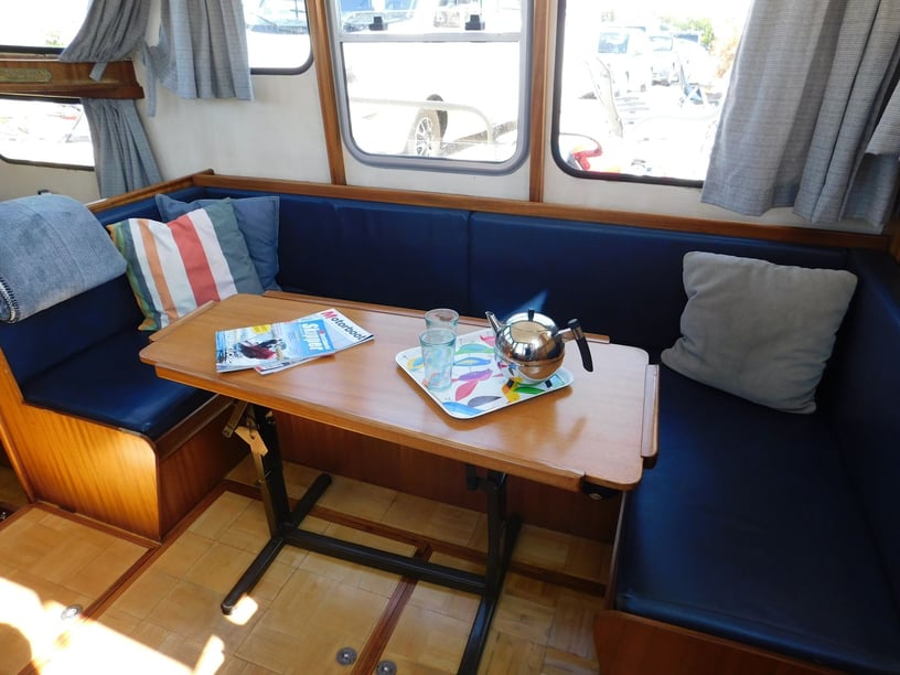 IJsselstein Motorboat 2 cabin 4 berths 4 guests 10 m Listing Number: #28504 2