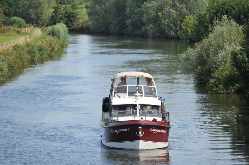 IJsselstein Motorboat 2 cabin 6 berths 6 guests 10.7 m Listing Number: #28511 5