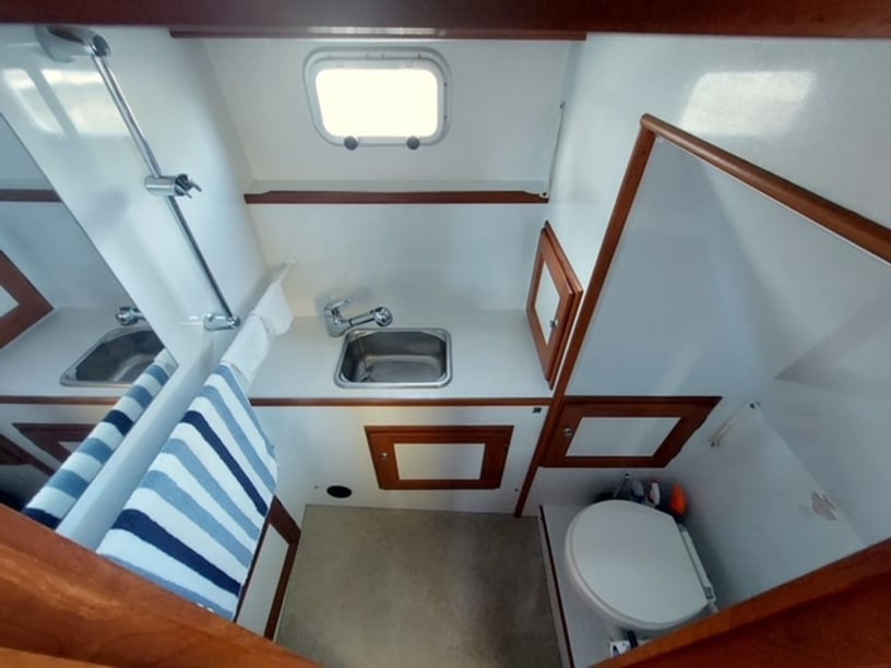 IJsselstein Motorboat 2 cabin 6 berths 6 guests 9.14 m Listing Number: #28513 3