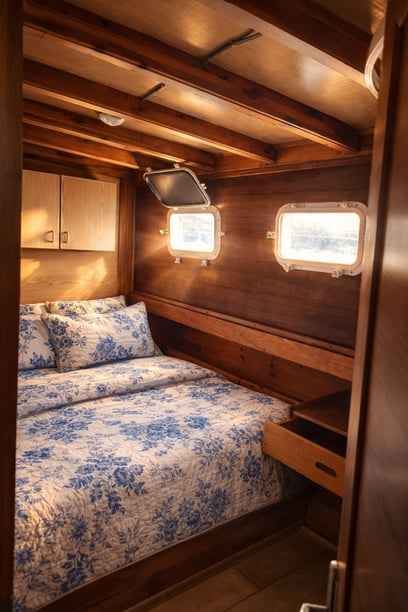 Datça Gulet Cabine 3  Couchettes 6  Invités 6  18 m Numéro de l'annonce: #28539 4
