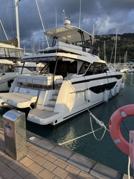Capo d'Orlando Catamaran Cabine 3  6  slaapplaatsen 14  gasten 15 m Lijstnummer: #28556 3