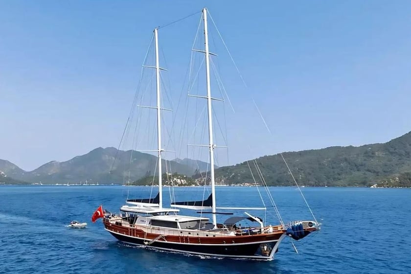 Bozburun Motor Yacht 6 cabin 12 berths 12 guests 36 m Listing Number: #28581 2