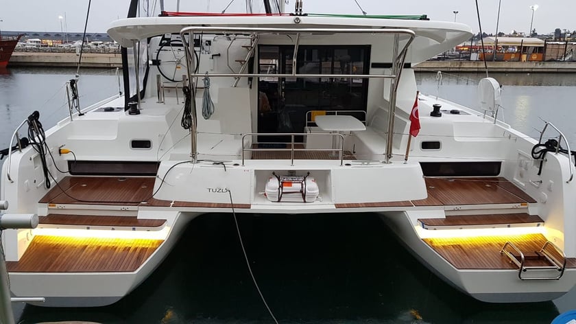 Göcek Catamarano cabina 4  cuccette 8  8  ospiti 42 ft Numero dell'inserzione: #28584 4