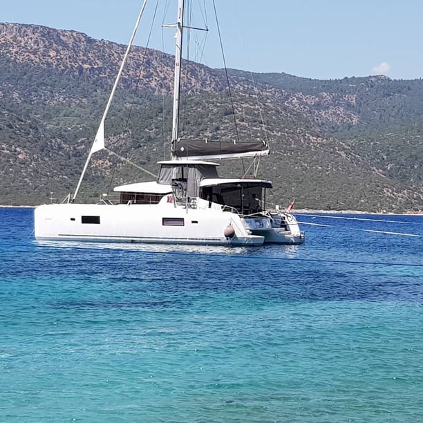 Göcek Catamarano cabina 4  cuccette 8  8  ospiti 42 ft Numero dell'inserzione: #28584 2