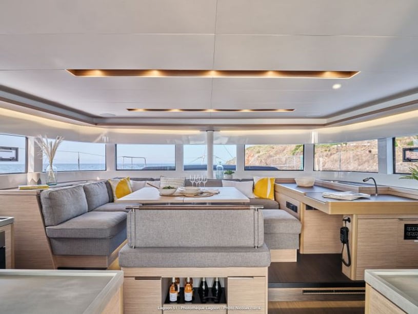 Mykonos Catamaran 7 cabin 12 berths 11 guests 15.55 m Listing Number: #28595 2