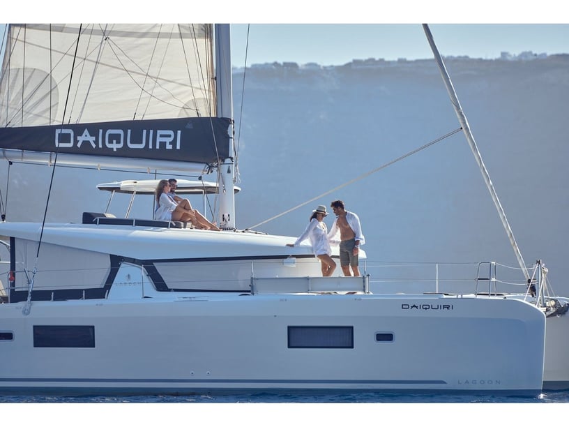 Vlichada Catamaran 4 cabin 8 berths 8 guests 12.94 m Listing Number: #28600
