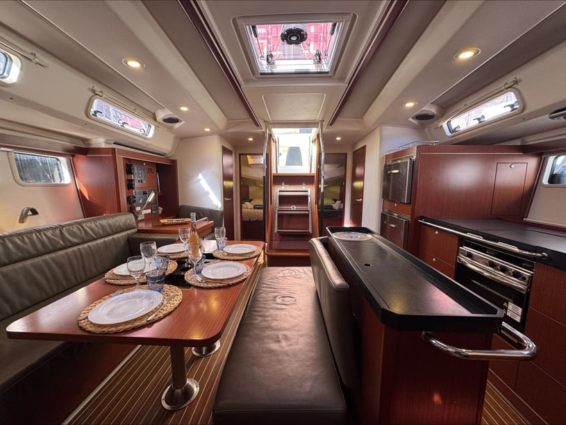 Grimaud Yelkenli 5 kabin Konaklama 9 kişi Seyir 9 kişi 14.85 m İlan No: #28603 2