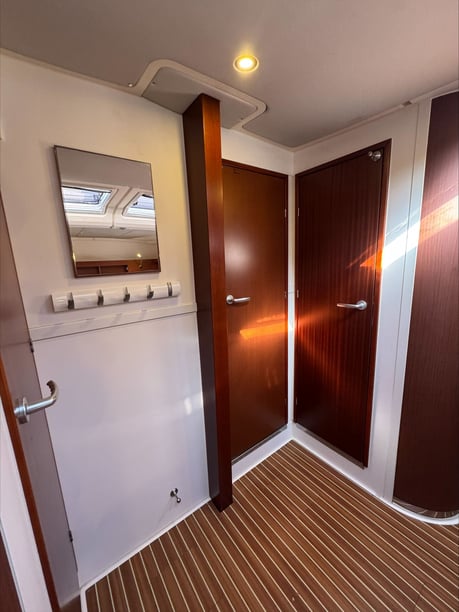 Grimaud Yelkenli 5 kabin Konaklama 9 kişi Seyir 9 kişi 14.85 m İlan No: #28603 3