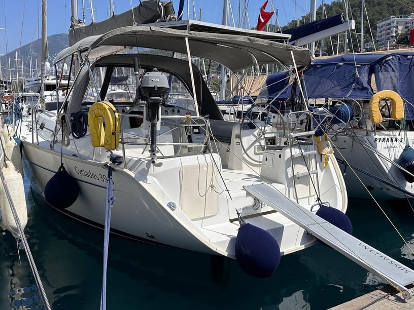 Fethiye Sailboat 3 cabin 6 berths 6 guests 11.97 m Listing Number: #28623 2