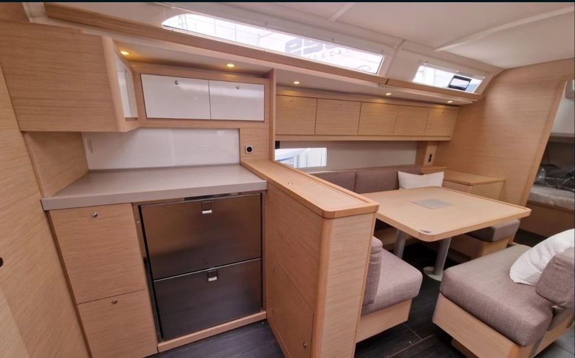 Grimaud Yelkenli 3 kabin Konaklama 7 kişi Seyir 7 kişi 14.33 m İlan No: #28624 5