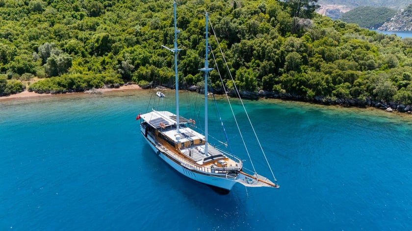 Corfú Goleta Cabina 10  20  literas 20  invitados 28 m Número de anuncio: #28641