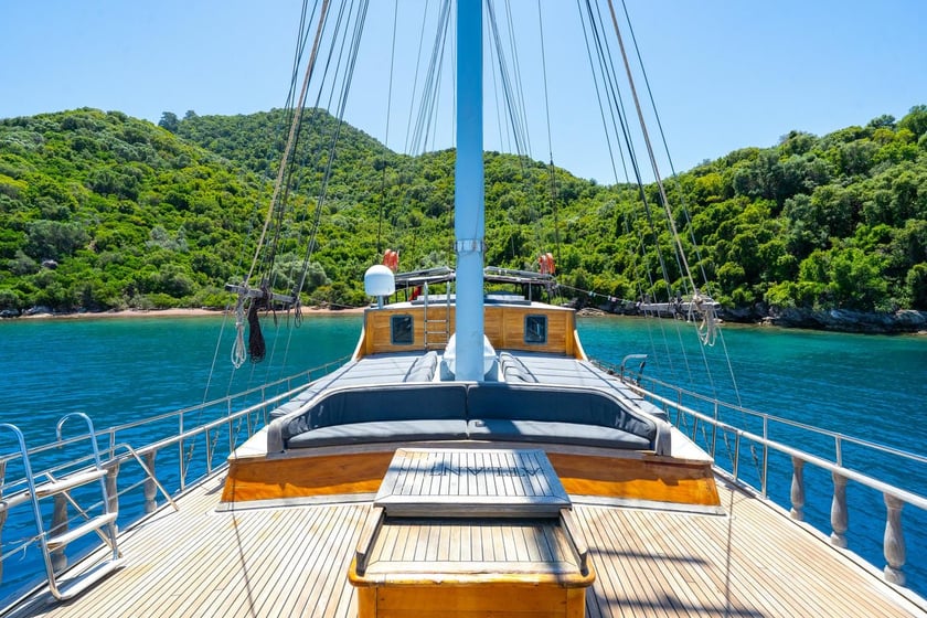 Corfú Goleta Cabina 10  20  literas 20  invitados 28 m Número de anuncio: #28641 2