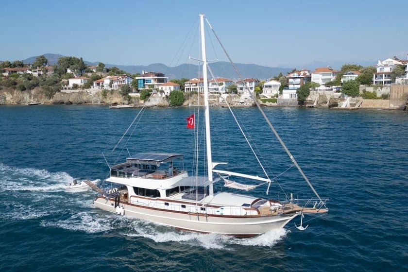 Fethiye Gulet Cabine 3  6  slaapplaatsen 6  gasten 19 m Lijstnummer: #28653 2