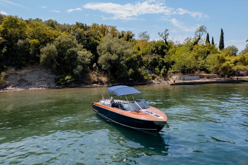 Portonovi Motorboot  1 Liegeplätze 8 Gäste 9.3 m Nummer des Inserats: #28663 3