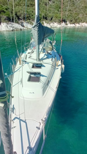 İzmir Yelkenli 1 kabin Konaklama 3 kişi Seyir 4 kişi 9.5 m İlan No: #28689 2