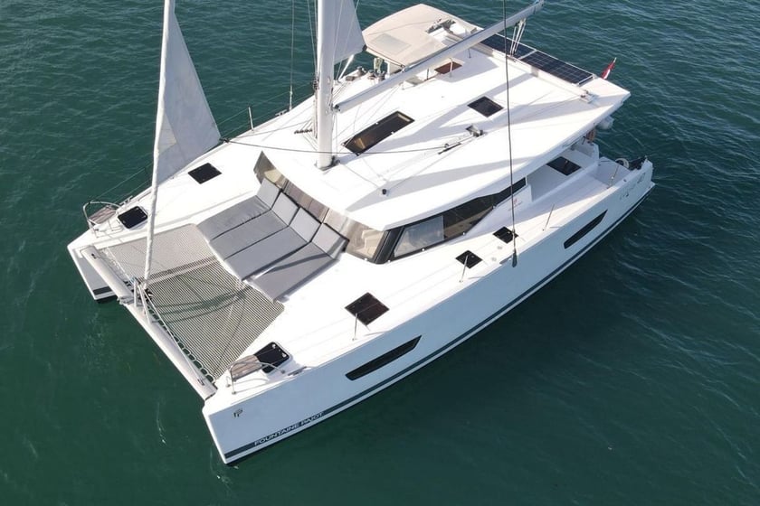 Gocek Catamaran Cabine 4  8  slaapplaatsen 10  gasten 12 m Lijstnummer: #28733 2