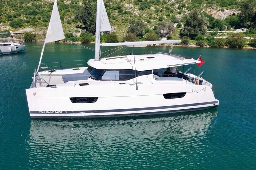 Gocek Catamaran Cabine 4  8  slaapplaatsen 10  gasten 12 m Lijstnummer: #28733