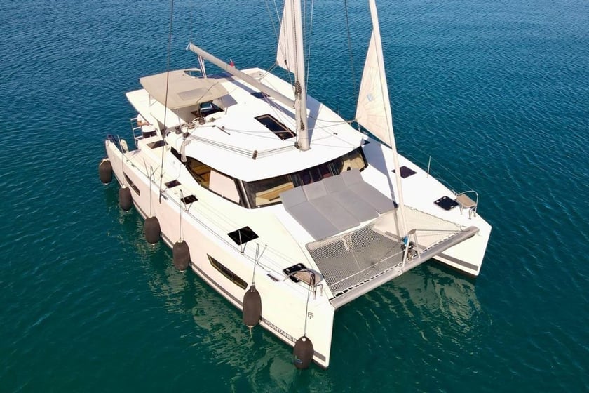 Gocek Catamaran Cabine 4  8  slaapplaatsen 10  gasten 12 m Lijstnummer: #28733 5