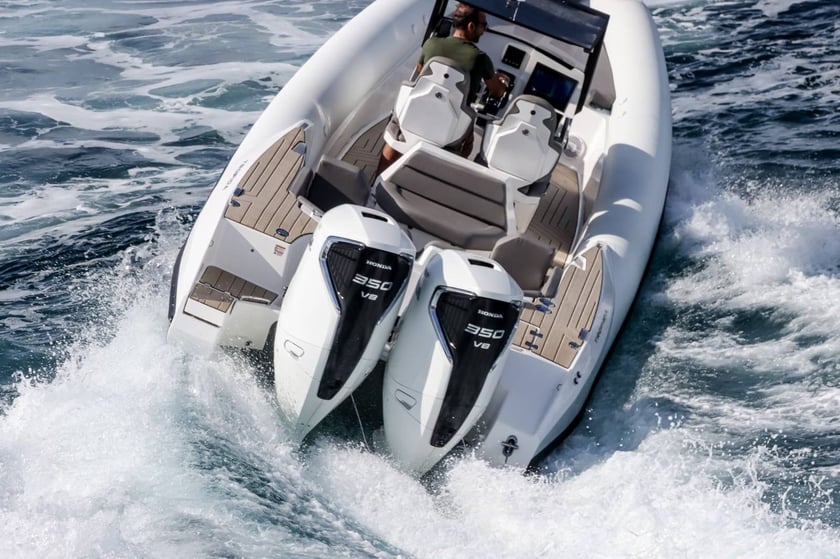 Gouvia Motorboat   8 guests 11 m Listing Number: #28740 3