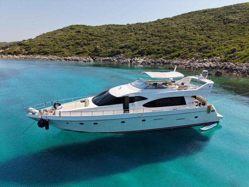 Kalamata Yacht a motore cabina 4  cuccette 10  25  ospiti 22.4 m Numero dell'inserzione: #28744 3
