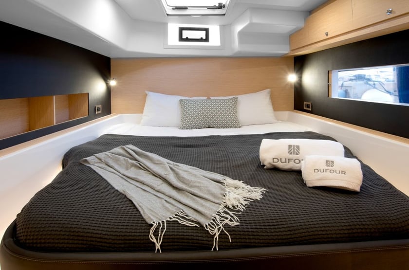 Tourlos Katamaran 5 Kabine 12 Liegeplätze 12 Gäste 14.6 m Nummer des Inserats: #28746 5