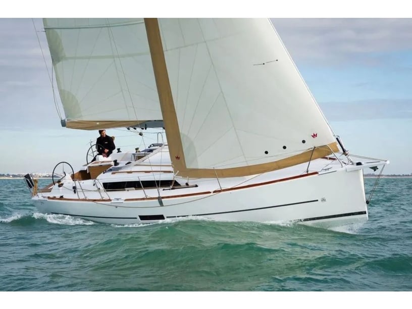 Marsala Segelboot 3 Kabine 8 Liegeplätze 8 Gäste 10.3 m Nummer des Inserats: #28751