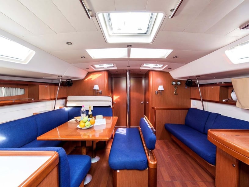 Palairos Voilier Cabine 5  Couchettes 10  Invités 10  16.7 m Numéro de l'annonce: #2878 2