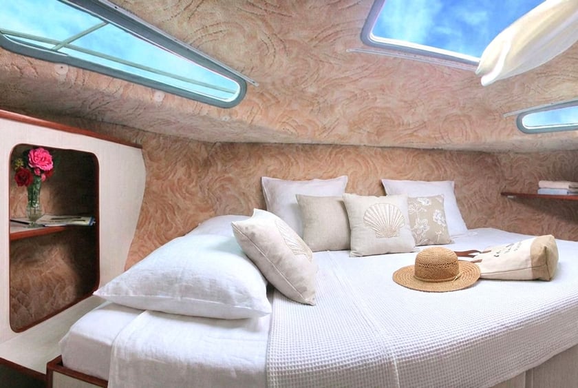 Buzet-sur-Baïse Bateau à moteur Cabine 4  Couchettes 10  Invités 10  11.5 m Numéro de l'annonce: #28827 3