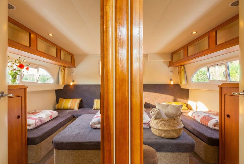 Fürstenberg Motorboot Cabine 3  6  slaapplaatsen 6  gasten 12.95 m Lijstnummer: #29170 3