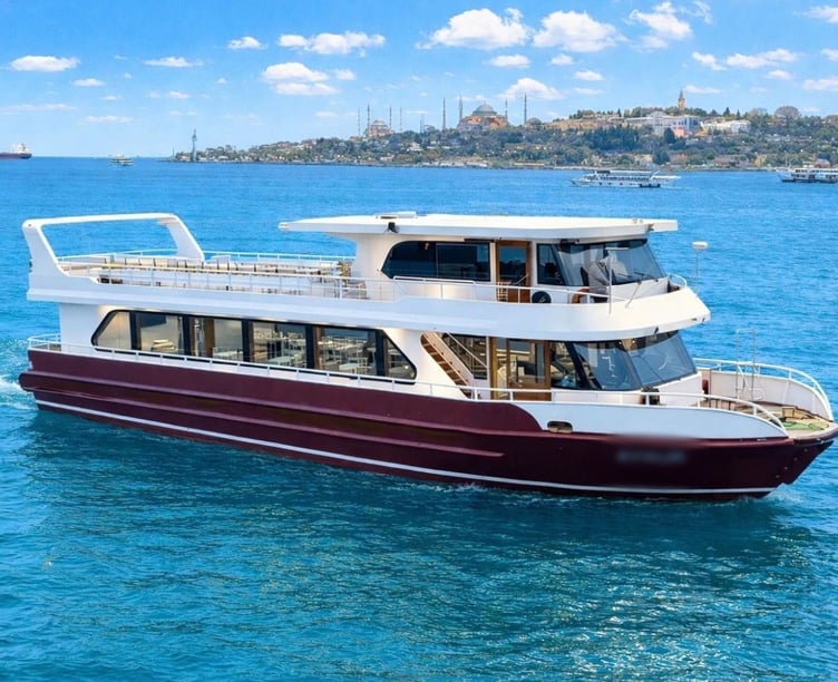 Eminonu Yate a motor   150  invitados 24 m Número de anuncio: #29342