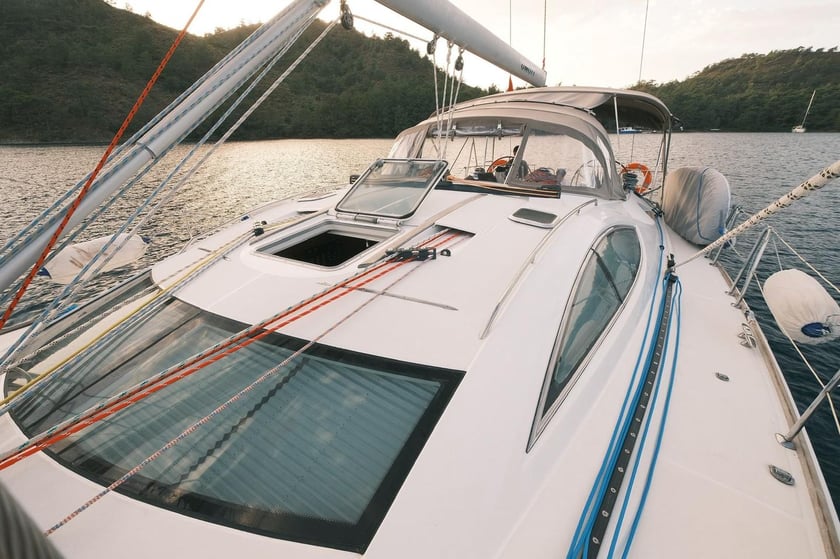 Marmaris Voilier Cabine 3  Couchettes 6  Invités 6  54 ft Numéro de l'annonce: #29343 5