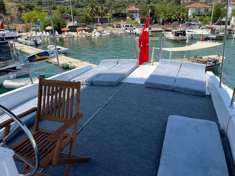 Marmaris Yate a motor Cabina 3  6  literas 6  invitados 15 m Número de anuncio: #29344 4