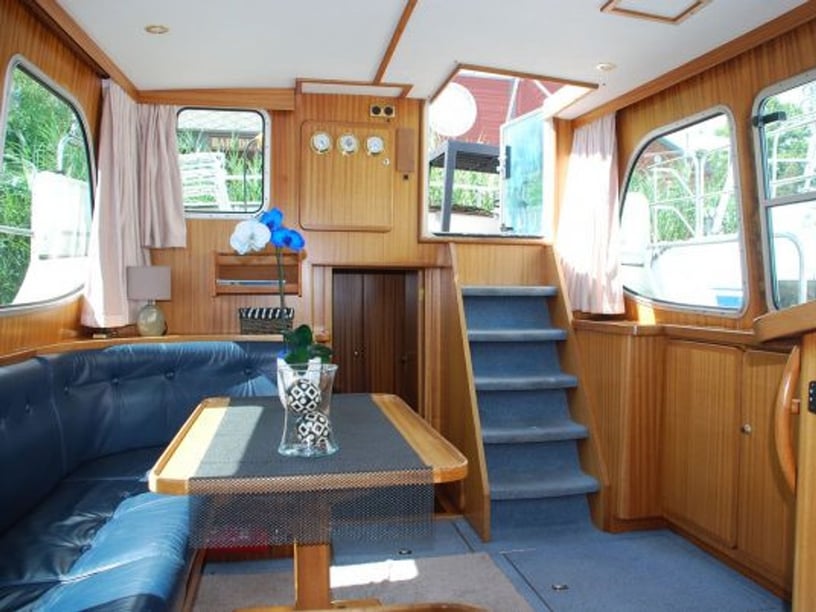 Savoyeux Sürat Teknesi 2 kabin Konaklama 5 kişi Seyir 5 kişi 10.1 m İlan No: #29350 2