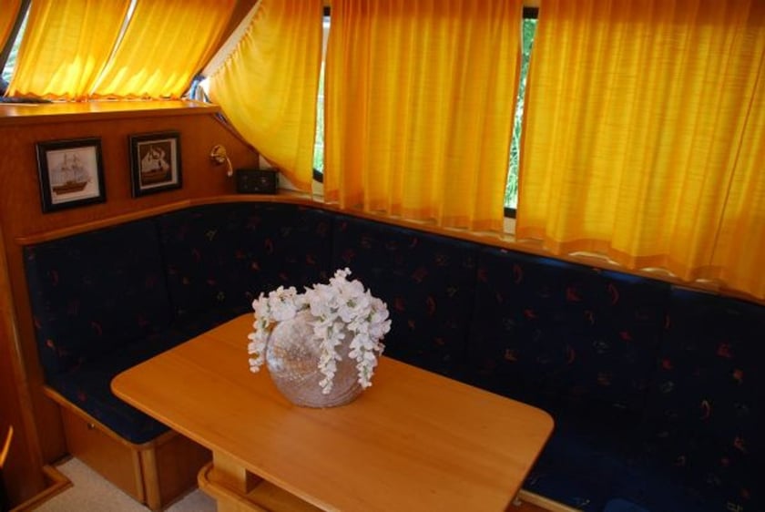 Savoyeux Sürat Teknesi 2 kabin Konaklama 4 kişi Seyir 4 kişi 11 m İlan No: #29353 4