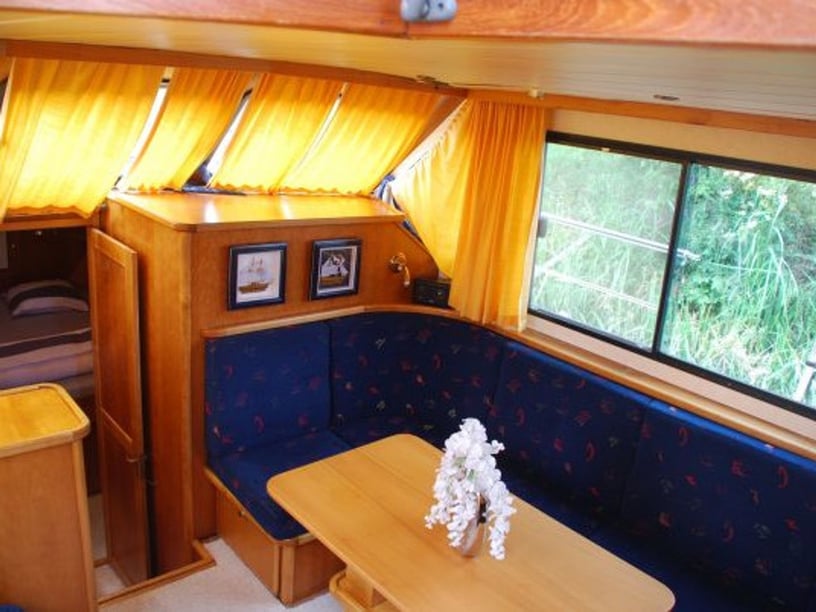 Savoyeux Sürat Teknesi 2 kabin Konaklama 4 kişi Seyir 4 kişi 11 m İlan No: #29353 2