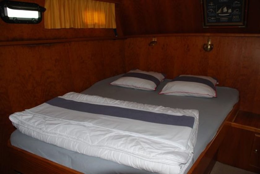 Savoyeux Sürat Teknesi 2 kabin Konaklama 4 kişi Seyir 4 kişi 11 m İlan No: #29353 5