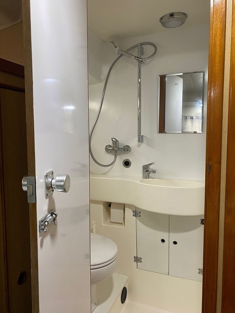 Mittersheim Sürat Teknesi 3 kabin Konaklama 6 kişi Seyir 6 kişi 11.74 m İlan No: #29354 5