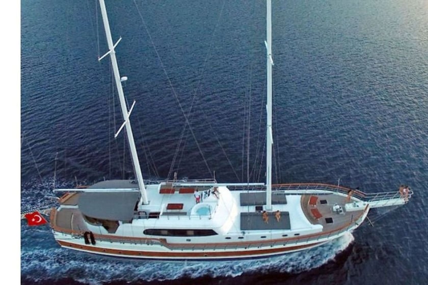 Marmaris Gulet 6 cabin 12 berths 12 guests 34 m Listing Number: #29372 4
