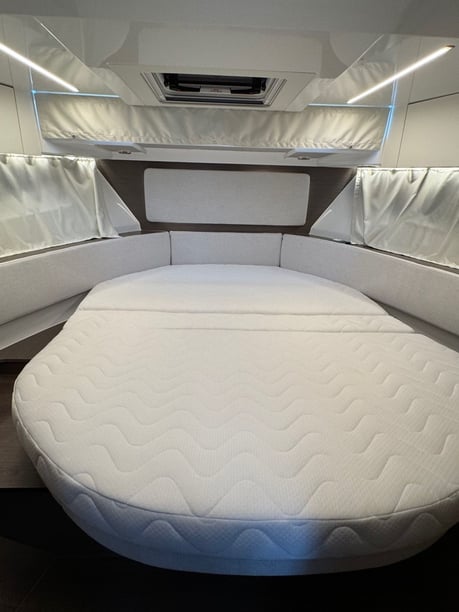 Zadar Motorboat 3 cabin 8 berths 8 guests 10.5 m Listing Number: #29373 3