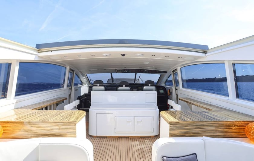 Cannes Motor Yacht 4 cabin 10 berths 12 guests 26.88 m Listing Number: #29374 5
